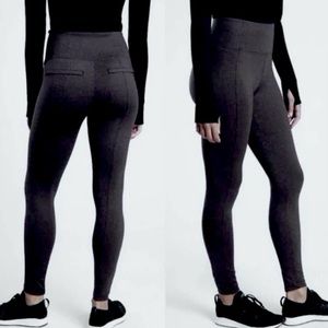 Athleta Delancey herringbone tight legging small pant back pockets gray black